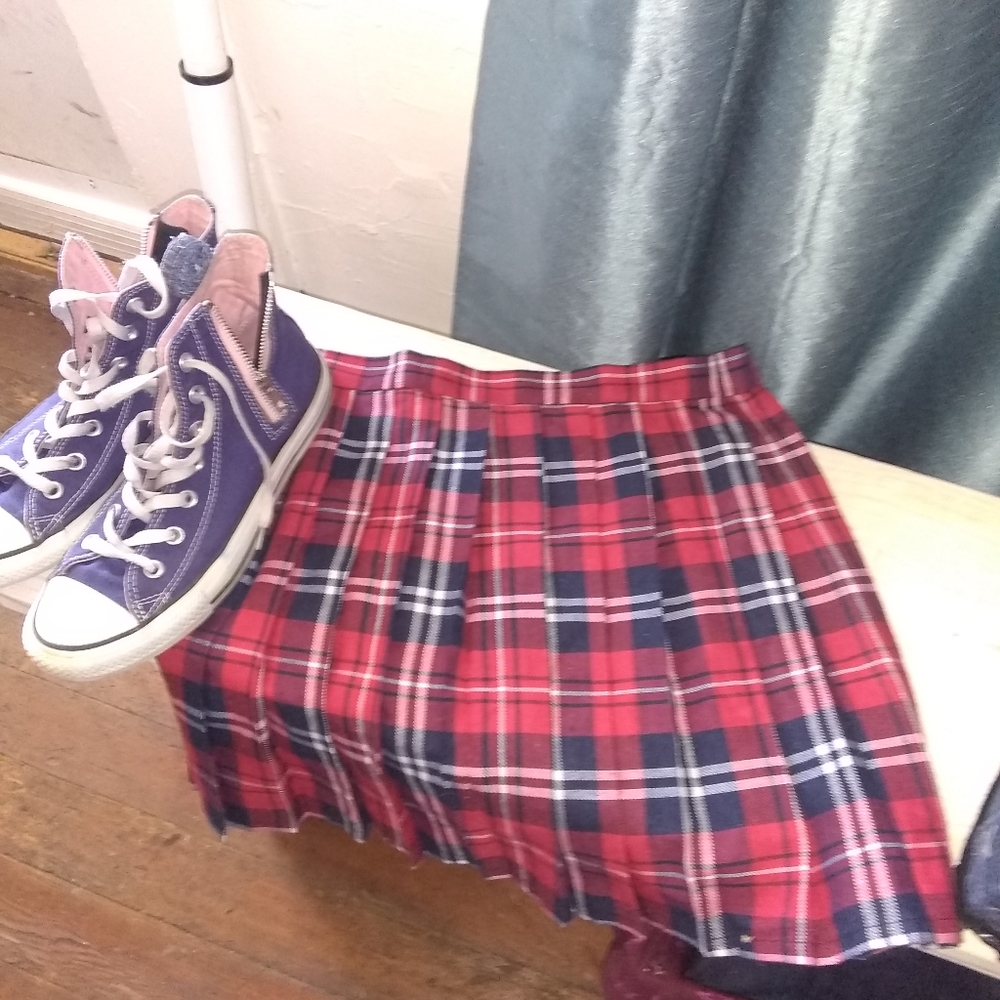 🌞   🌞  Plaid, pleated school girl skirt ʘ‿ʘ
